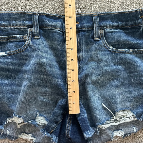 Aerie Denim Mom Shorts Distressed High Waisted Dark Wash Size S - Picture 6 of 7